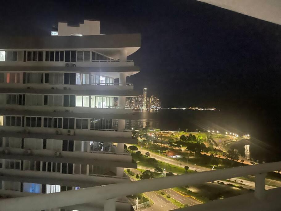 Appartamento Hermoso Apartamento Con Una De Las Mejores Vistas Panamá Esterno foto